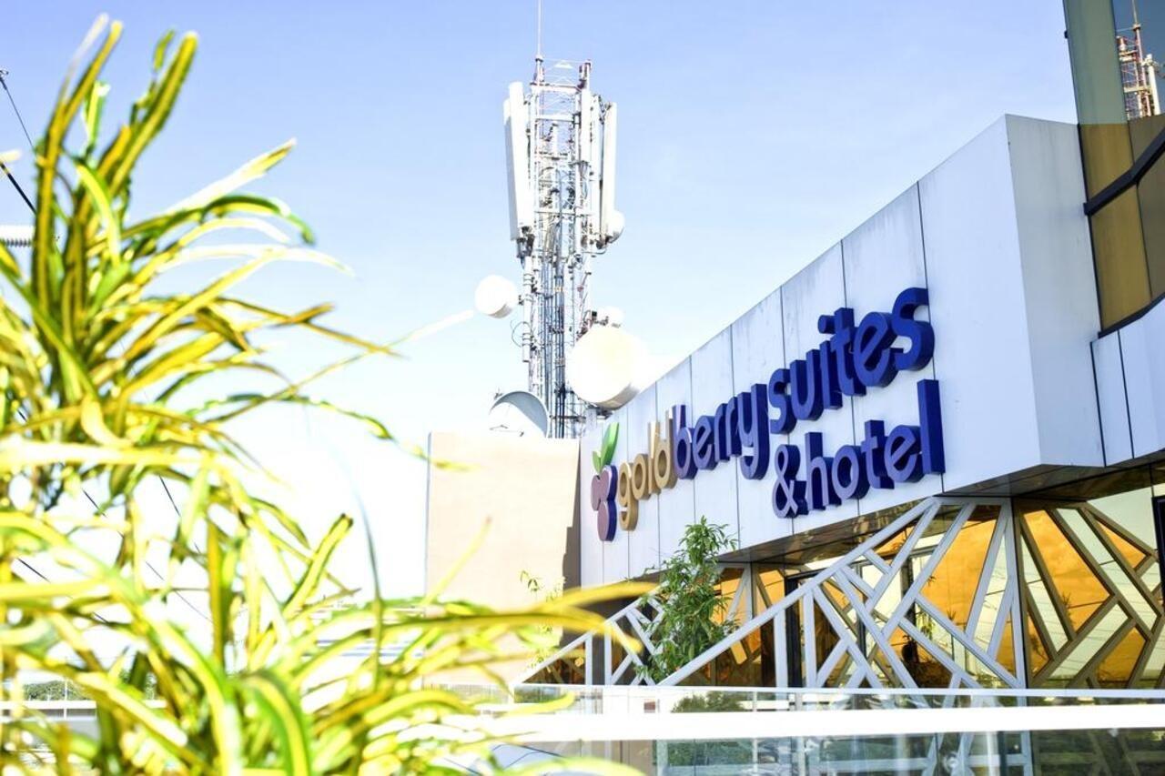 Goldberry Suites & Hotel Mactan Lapu-Lapu City Kültér fotó
