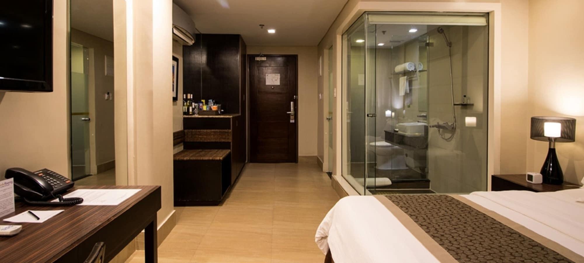 Goldberry Suites & Hotel Mactan Lapu-Lapu City Kültér fotó