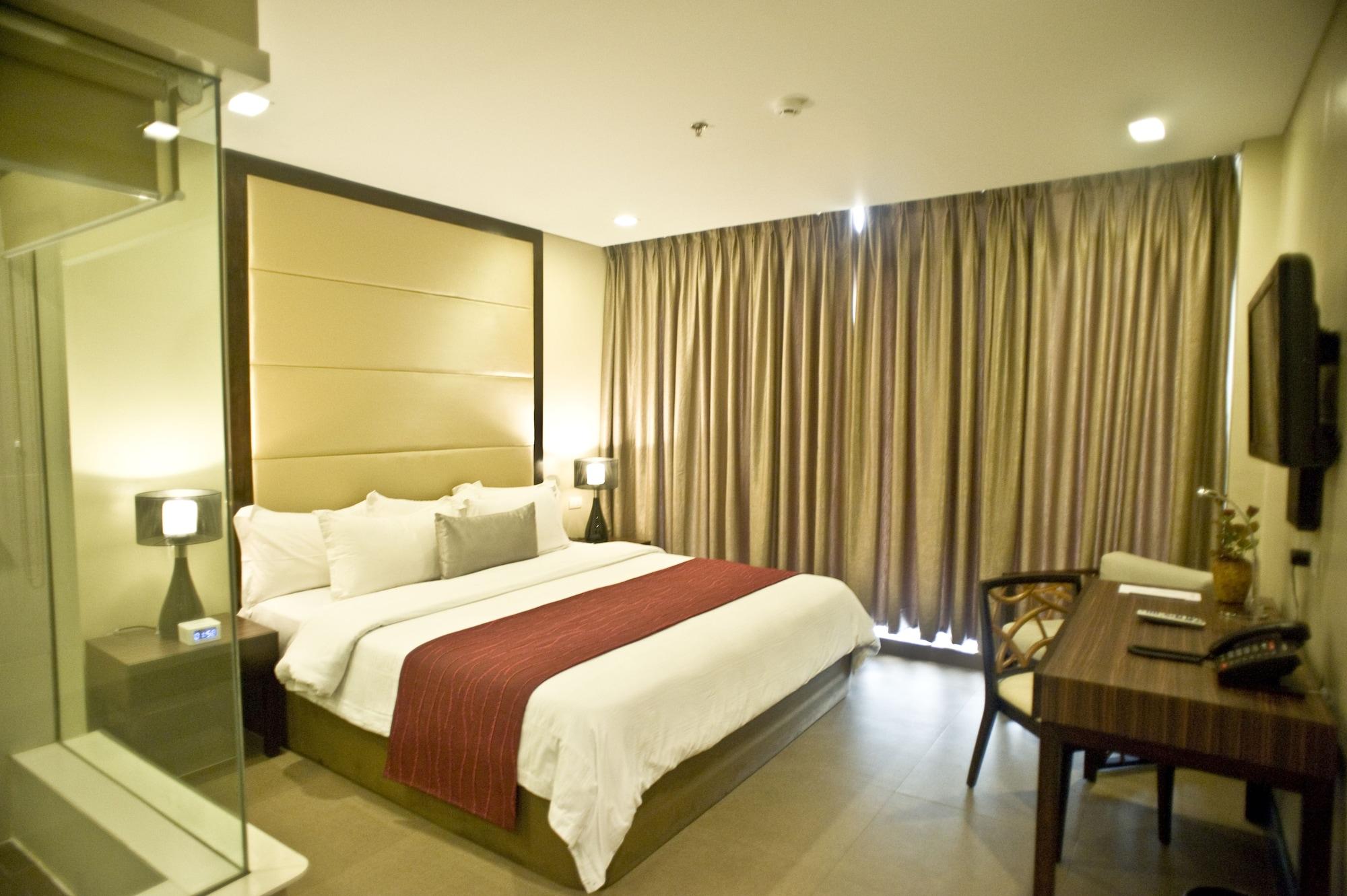 Goldberry Suites & Hotel Mactan Lapu-Lapu City Kültér fotó
