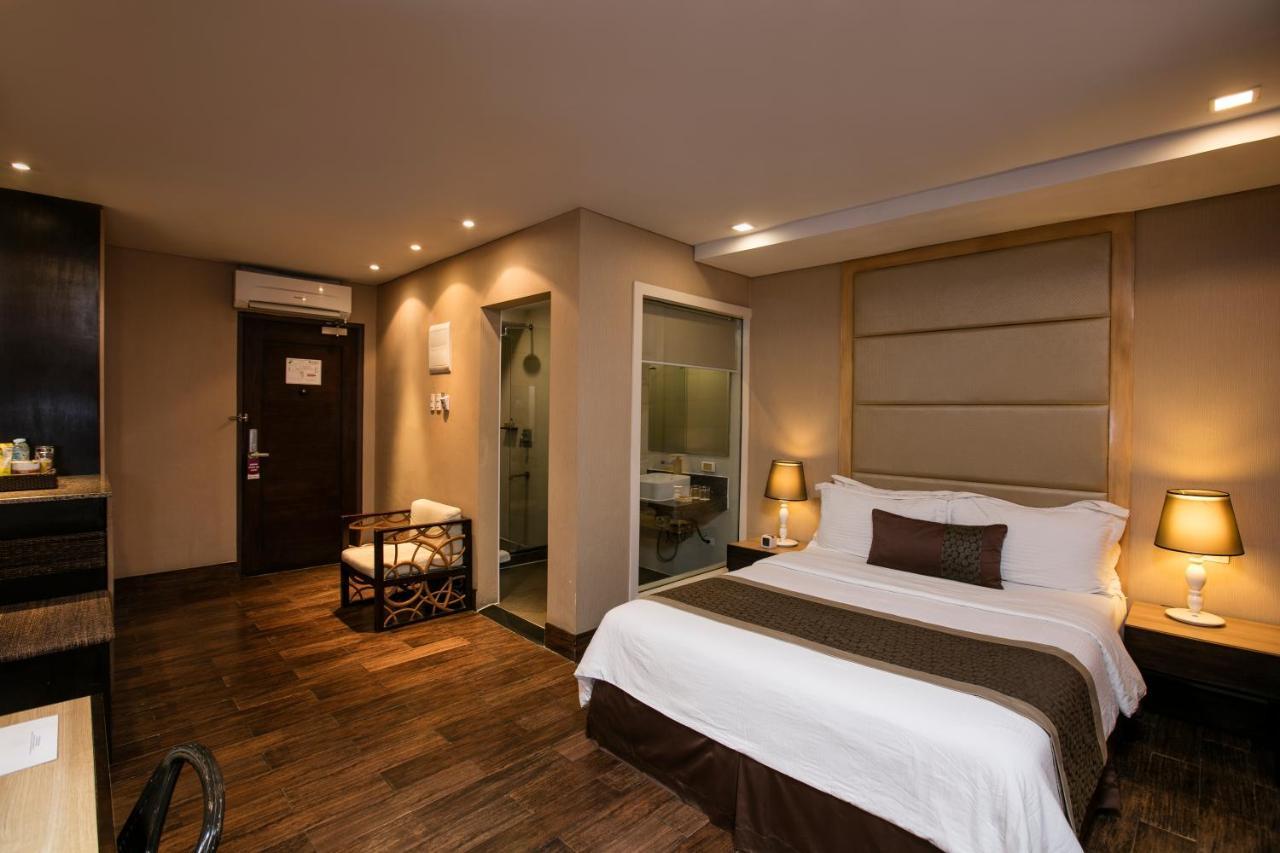 Goldberry Suites & Hotel Mactan Lapu-Lapu City Kültér fotó