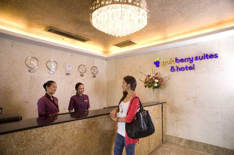 Goldberry Suites & Hotel Mactan Lapu-Lapu City Kültér fotó